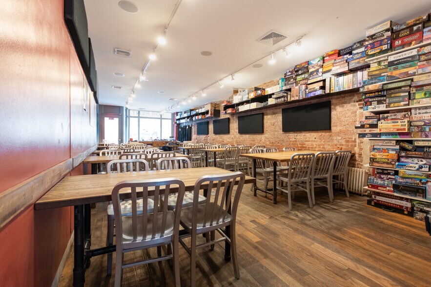 331 Court St, Brooklyn, NY à louer - Photo intérieure – Image 2 sur 5