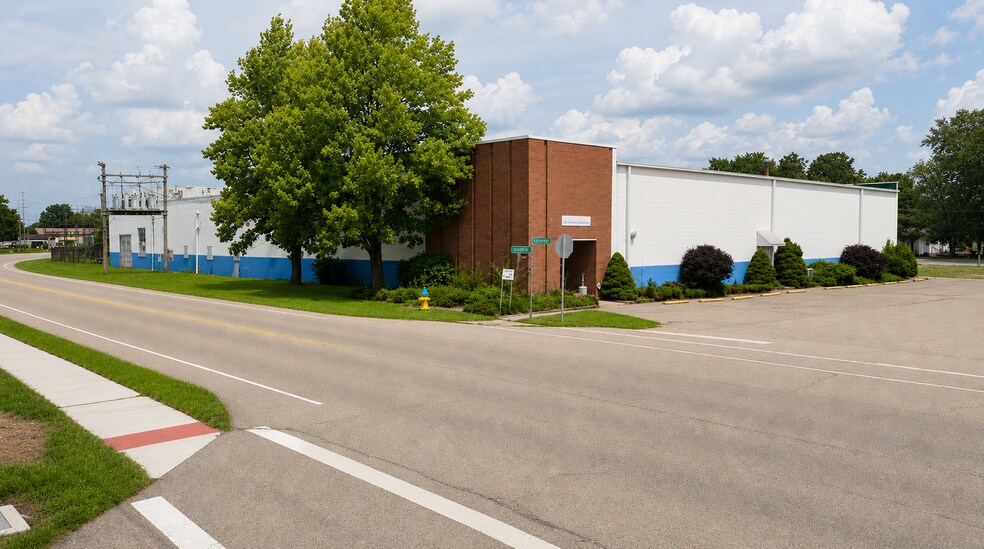 85 N High St, Hebron, OH à vendre - Photo de l’immeuble – Image 3 sur 3