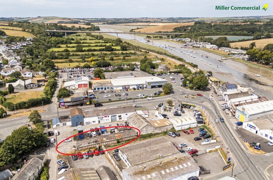 2 Trevanson St, Wadebridge à vendre - Photo de l’immeuble – Image 3 sur 10