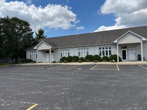 4300 Enterprise Dr, Joliet, IL à louer Photo intérieure– Image 2 sur 3