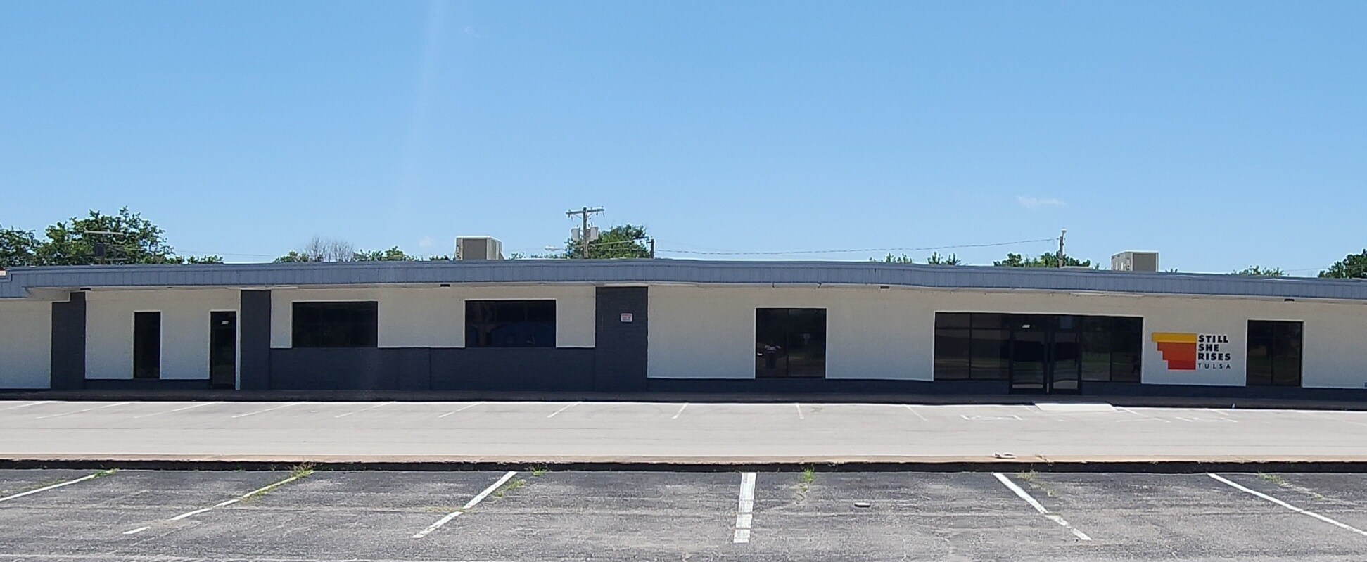 530-616 E 46th St N, Tulsa, OK à louer Photo de l’immeuble– Image 1 sur 5