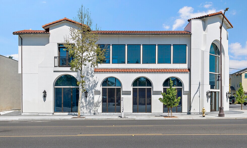 2220 Winchester Blvd, Campbell, CA à vendre - Photo de l’immeuble – Image 2 sur 27