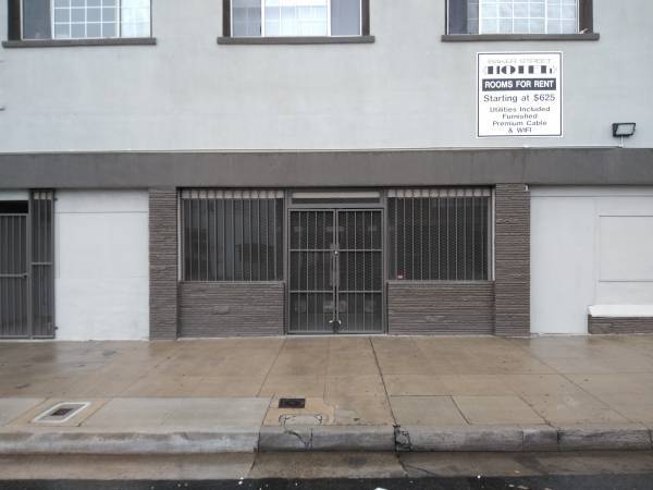 900-948 Baker St, Bakersfield, CA à louer - Photo de l’immeuble – Image 1 sur 7