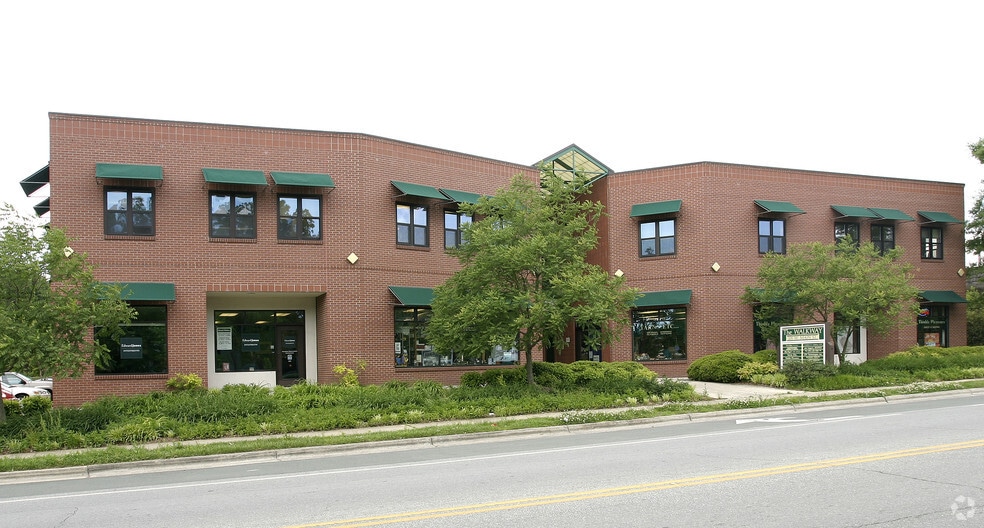 205 W Main St, Carrboro, NC à louer - Autre – Image 3 sur 4