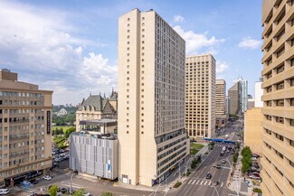 Plus de détails pour 9925 Jasper Av, Edmonton, AB - Bureau/Local commercial à louer