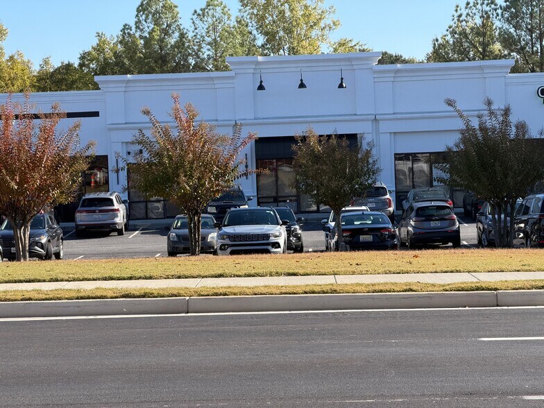 5770 Peachtree Industrial Blvd, Norcross, GA à louer - Photo de l’immeuble – Image 3 sur 12