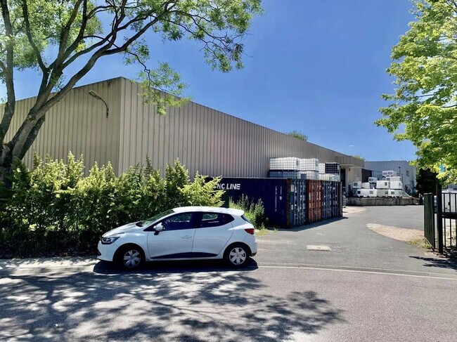 Plus de détails pour Industriel/Logistique à vendre