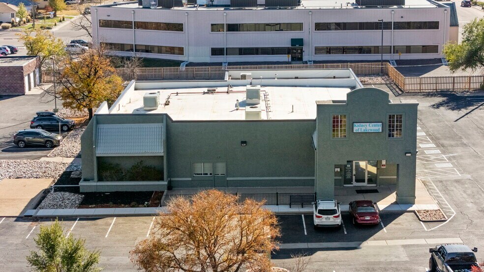 6166 W Alameda Ave, Lakewood, CO à vendre - Photo de l’immeuble – Image 2 sur 17