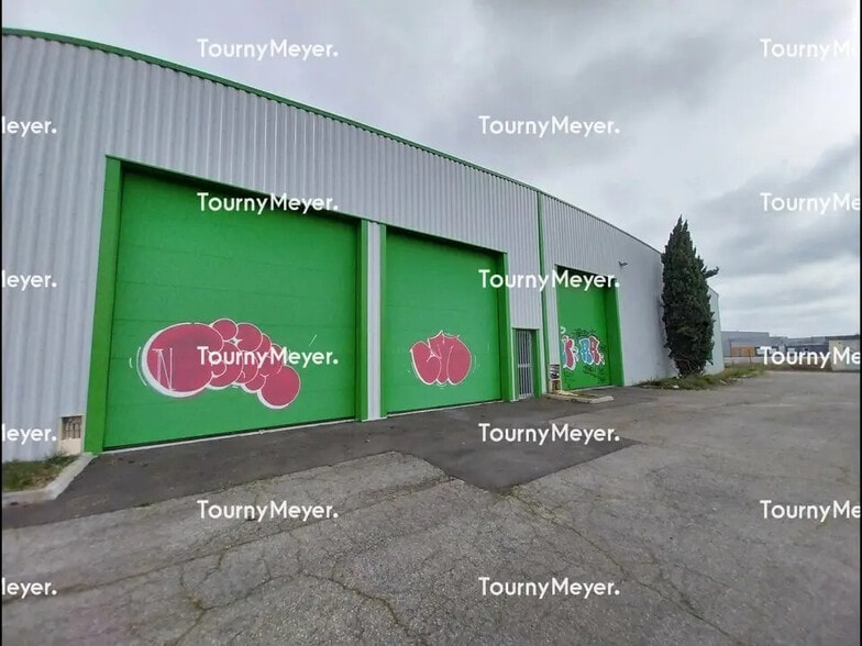 Local d’activités dans Colomiers à louer - Photo de l’immeuble – Image 3 sur 5