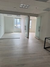 9737-9777 Wilshire Blvd, Beverly Hills, CA à louer Photo intérieure– Image 1 sur 3