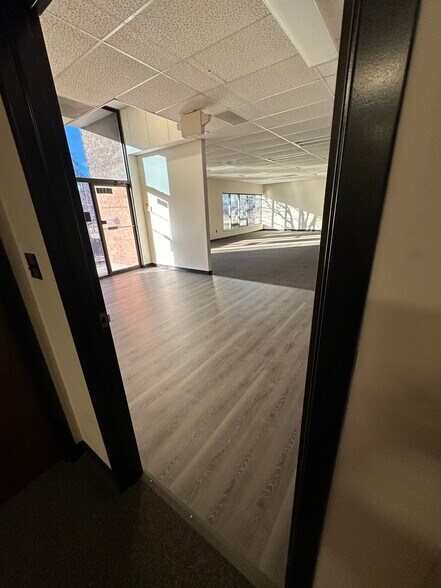 12125 Bridgeton Sq, Bridgeton, MO à louer - Photo de l’immeuble – Image 2 sur 5