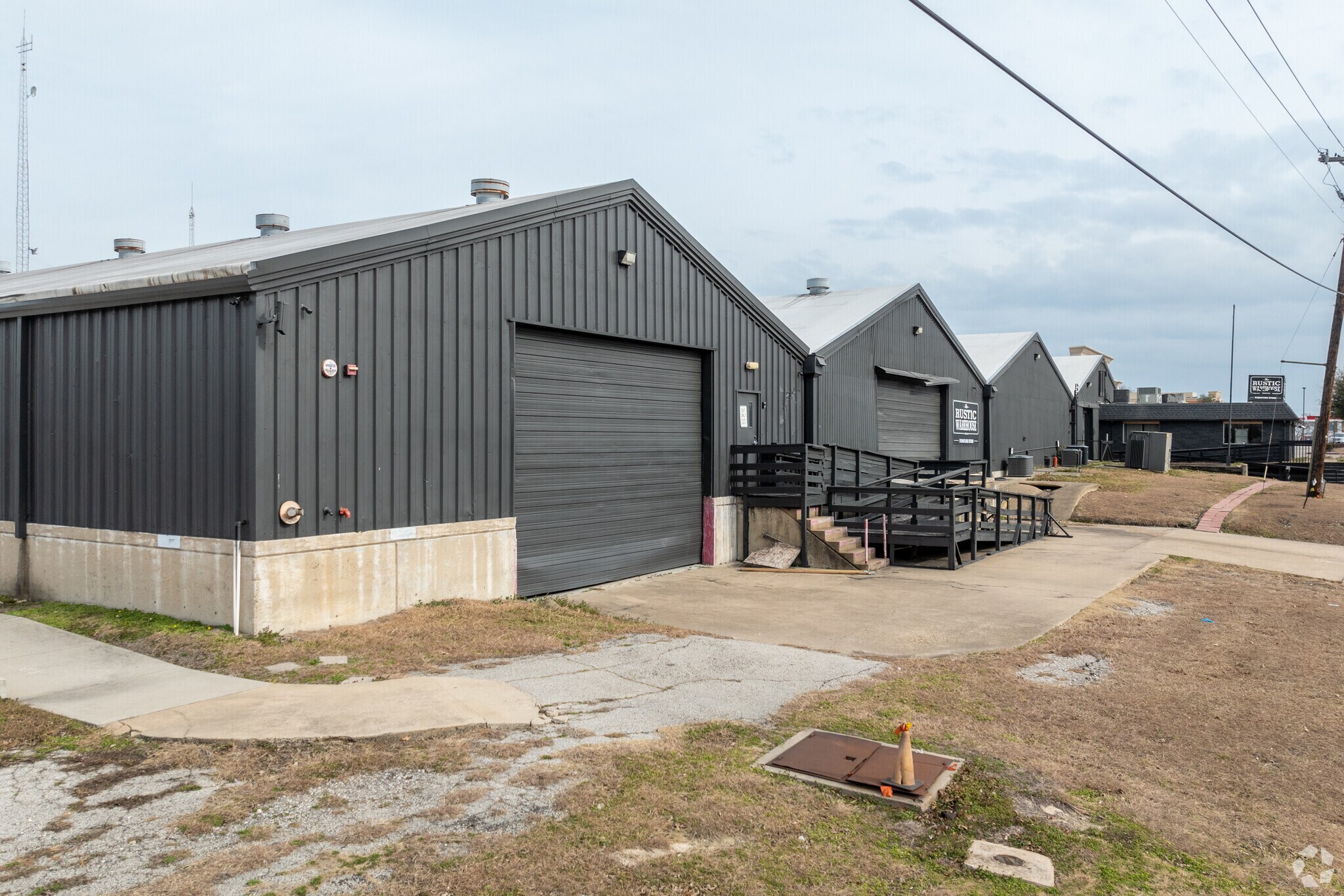 1411 S Goliad St, Rockwall, TX à louer Photo principale– Image 1 sur 7