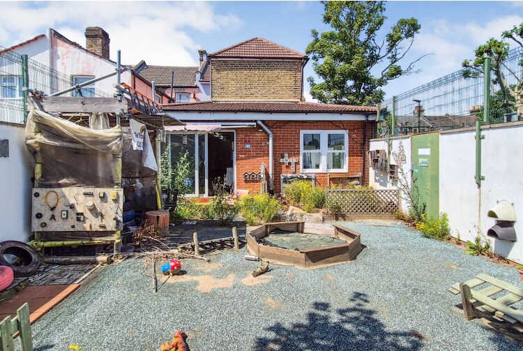 64 Essex Rd, Londres à vendre - Photo intérieure – Image 2 sur 7