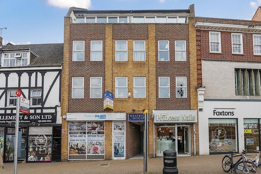 23-25 Bridge St, Pinner à vendre - Photo de l’immeuble – Image 1 sur 18