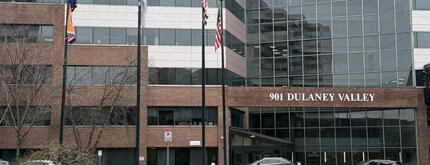 901 Dulaney Valley Rd, Towson, MD à louer Photo de l’immeuble– Image 1 sur 8