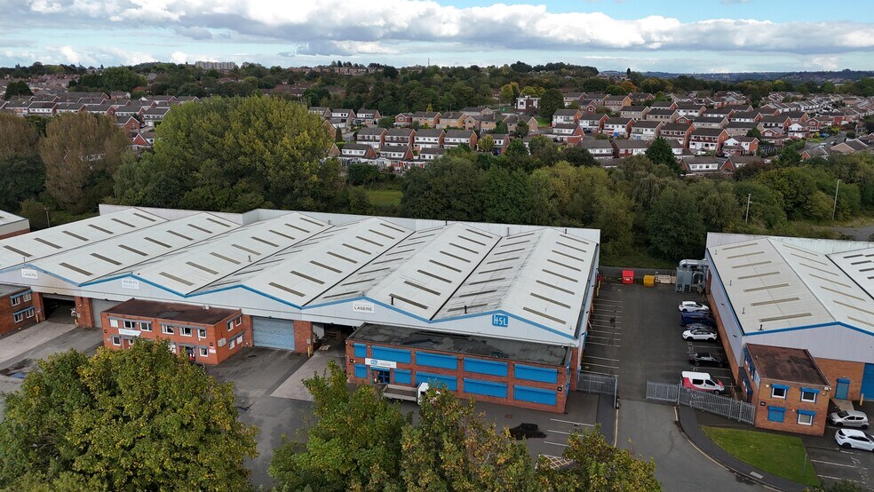 Mill Race Ln, Stourbridge à louer - Aérien – Image 2 sur 2