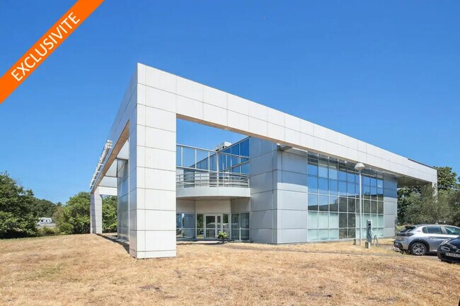 Plus de détails pour Bureau à vendre