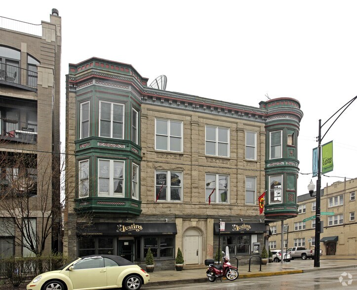 3358 N Southport Ave, Chicago, IL à vendre - Photo de l’immeuble – Image 2 sur 3