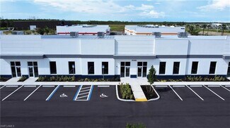 Plus de détails pour 16360 Innovation Ln, Fort Myers, FL - Industriel/Logistique à vendre