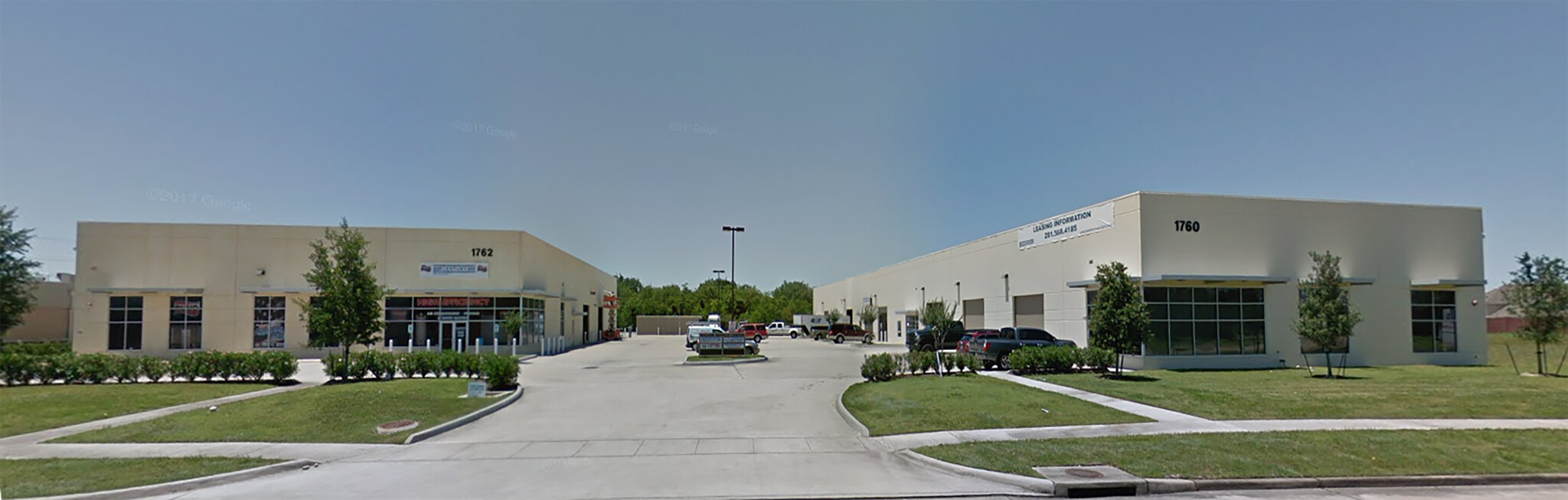 1760 W Walker St, League City, TX à louer Photo de l’immeuble– Image 1 sur 5