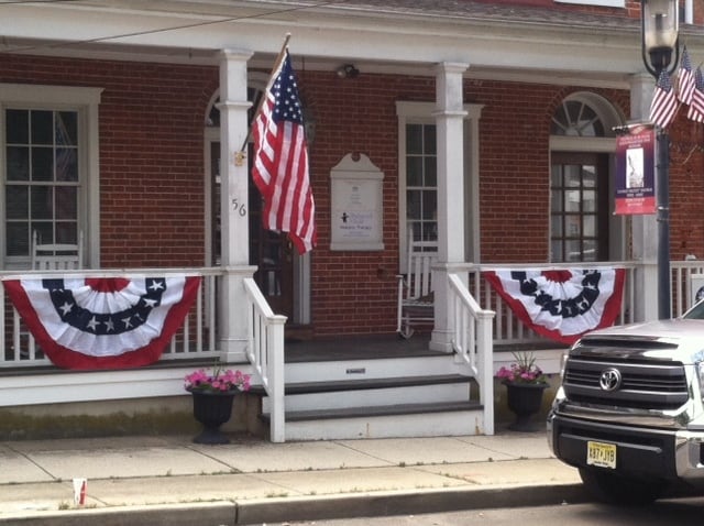 56 Main St, Southampton, NJ à louer - Photo de l’immeuble – Image 1 sur 27