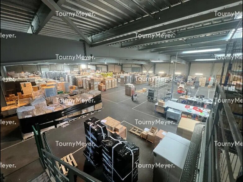 Industriel/Logistique dans Mouguerre à louer - Photo de l’immeuble – Image 2 sur 6