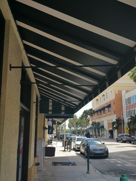 120 S Olive Ave, West Palm Beach, FL à vendre - Photo de l’immeuble – Image 2 sur 3