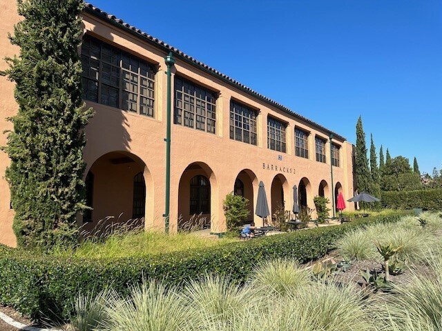 2785 Truxtun Rd, San Diego, CA à louer Photo principale– Image 1 sur 4