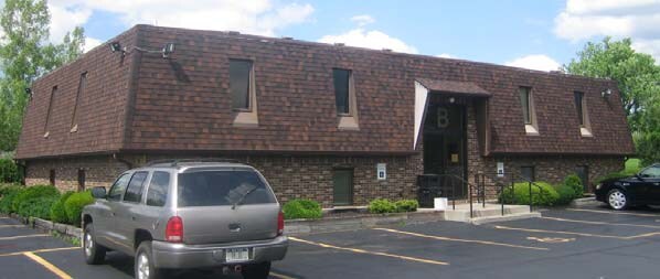 928 French Rd, Cheektowaga, NY à louer - Photo principale – Image 3 sur 3