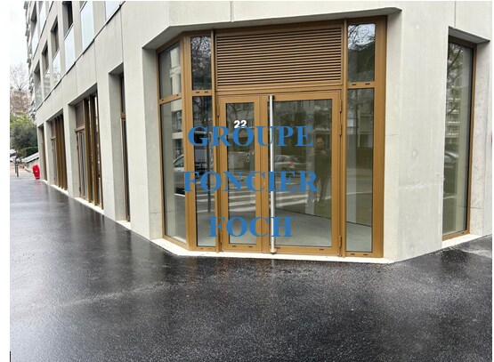 Plus de détails pour Rue Du Tonkin, Villeurbanne - Local commercial à louer