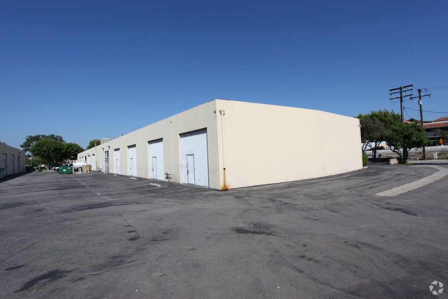 23907-23947 Ventura Blvd, Calabasas, CA à vendre - Photo de l’immeuble – Image 3 sur 8