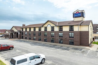 Plus de détails pour 222 W 2nd St, Ottumwa, IA - Hôtellerie à vendre