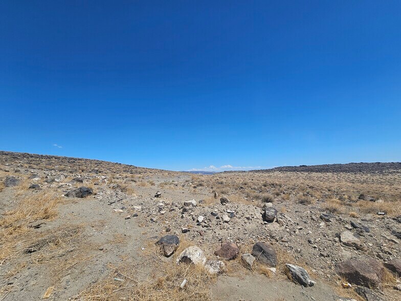APN(s) 021-581-08 07, Fernley, NV à vendre - Photo de l’immeuble – Image 3 sur 12