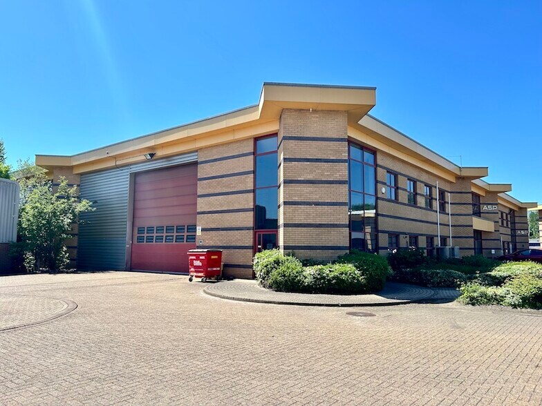 Premier Way, Romsey à louer - Photo de l’immeuble – Image 1 sur 5