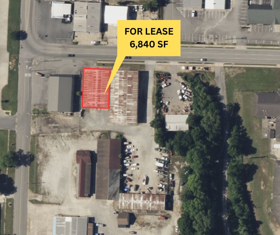 207 Edison Ave, Benton, AR à louer Photo intérieure– Image 1 sur 4