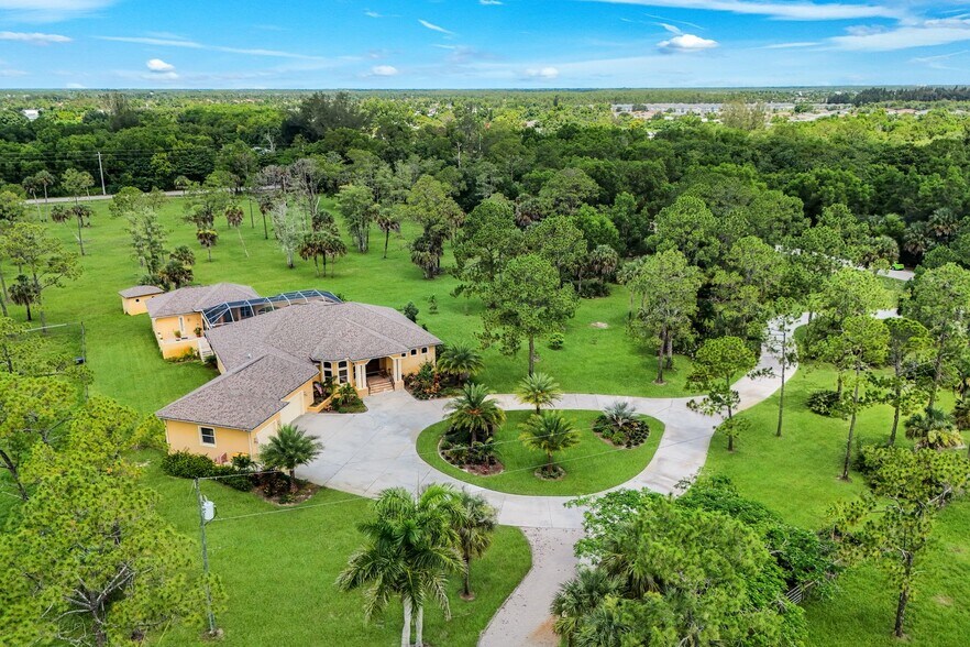 14600 Fritchey Rd, Naples, FL à vendre - Photo de l’immeuble – Image 2 sur 14