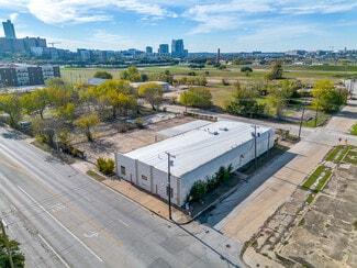 Plus de détails pour 541 N Main St, Fort Worth, TX - Local d'activités à louer