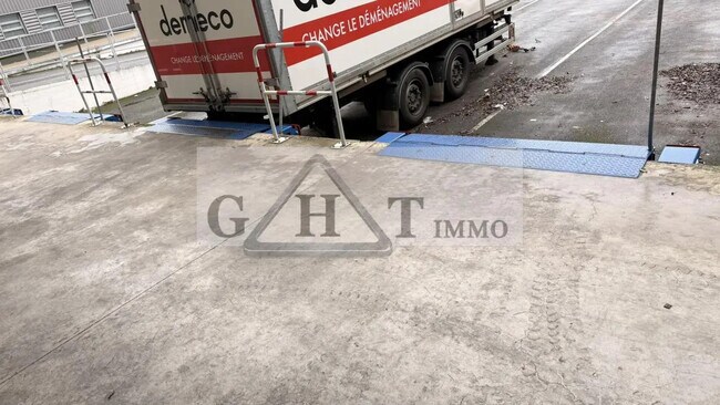 Plus de détails pour Industriel/Logistique à louer