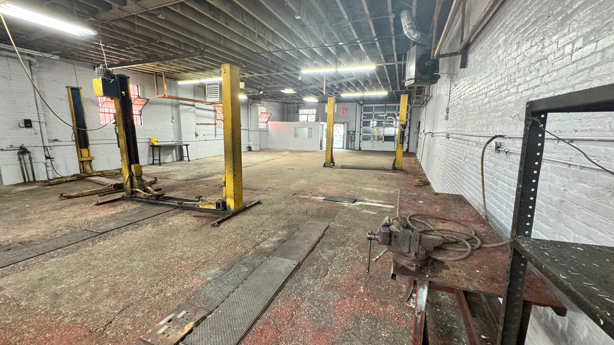 984 Myrtle Ave, Brooklyn, NY à louer Photo intérieure– Image 1 sur 4