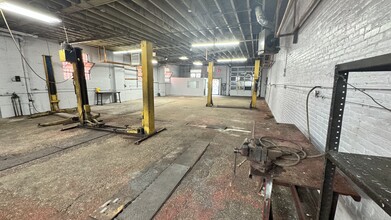 984 Myrtle Ave, Brooklyn, NY à louer Photo intérieure– Image 1 sur 4