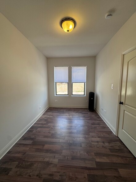 8000 S Ashland Ave, Chicago, IL à vendre - Photo de l’immeuble – Image 3 sur 5