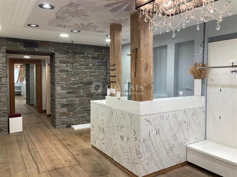 Local commercial dans Blois à louer - Photo intérieure – Image 2 sur 3