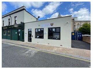 Plus de détails pour 334A Commercial Rd, Portsmouth - Local commercial à louer