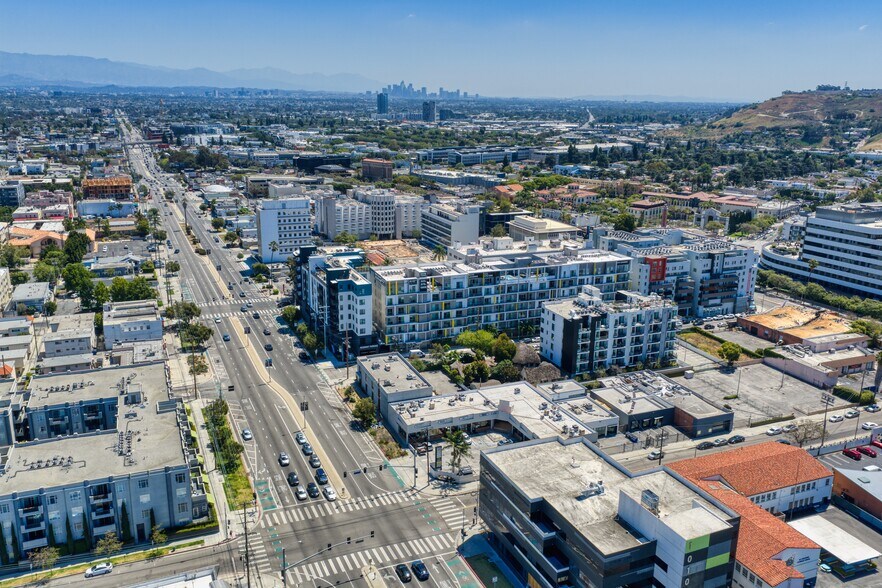 10020-10036 Venice Blvd, Culver City, CA à louer - Photo de l’immeuble – Image 3 sur 10