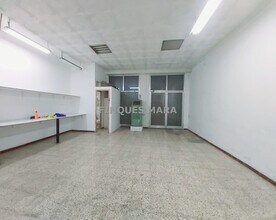 Local commercial dans Sant Boi de Llobregat, Barcelona à louer Plan d’étage– Image 1 sur 6