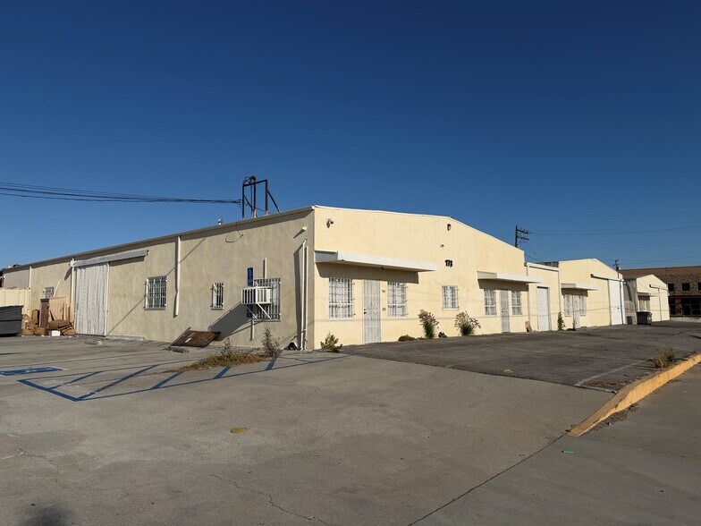 1728 Potrero Ave, South El Monte, CA à louer - Photo de l’immeuble – Image 1 sur 2