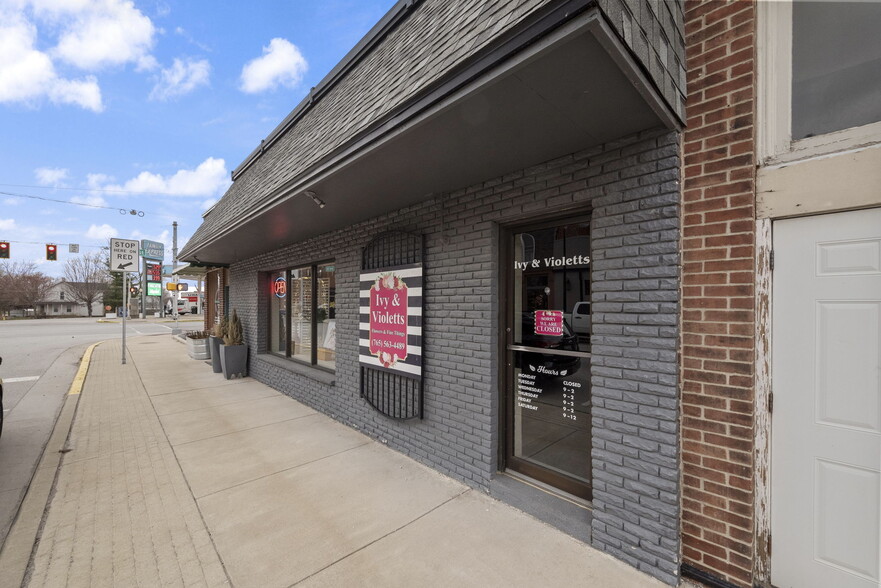 116 W 3rd St, Brookston, IN à vendre - Photo principale – Image 1 sur 17
