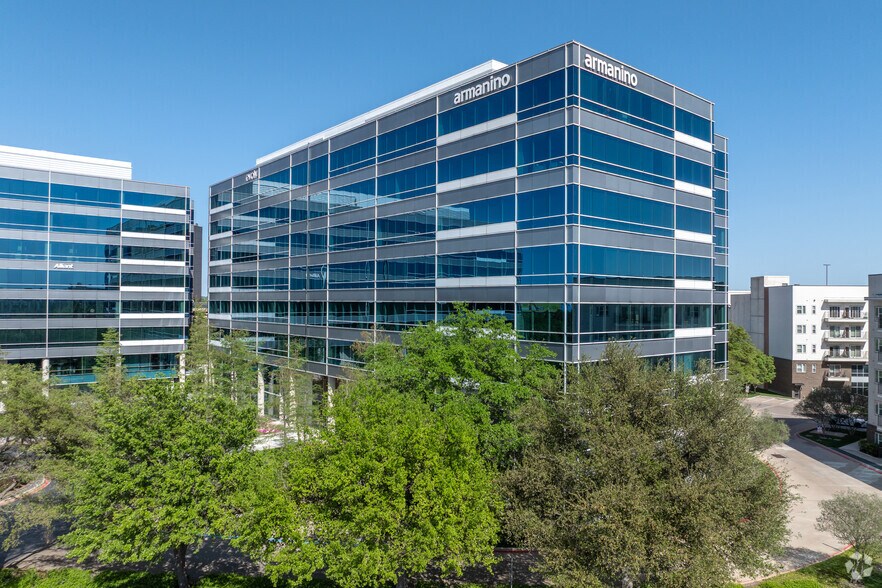 15950 Dallas Pky, Dallas, TX à louer - Photo principale – Image 1 sur 12
