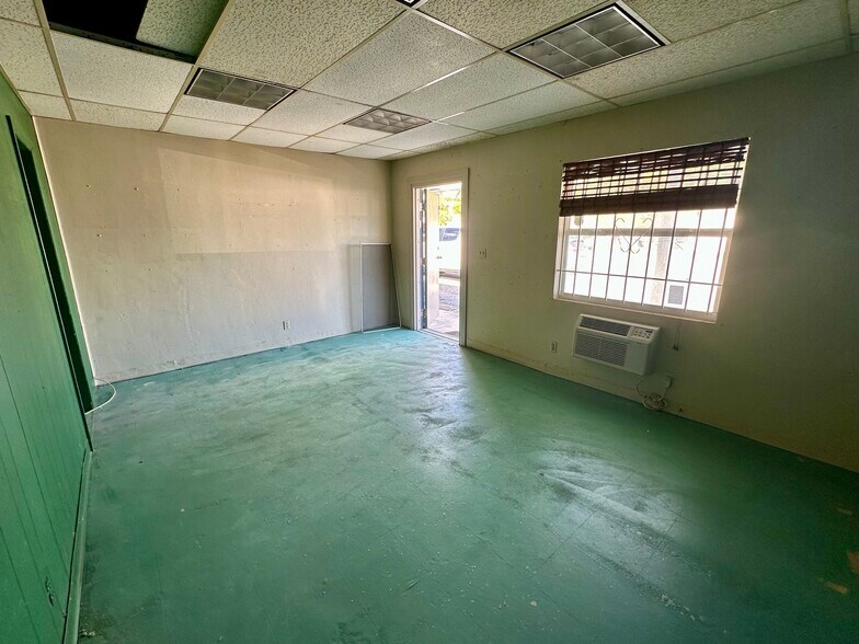 240-252 SW 31st St, Fort Lauderdale, FL à louer - Photo de l’immeuble – Image 3 sur 9