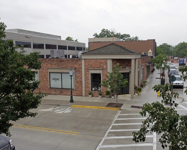 101-107 Townsend St, Birmingham, MI à vendre - Photo de l’immeuble – Image 2 sur 5